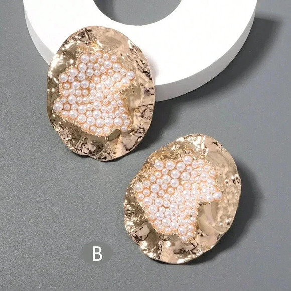 Multicolor Women's Random Color Rhinestone Decor Textured Stud Earring - Picture 6 of 7